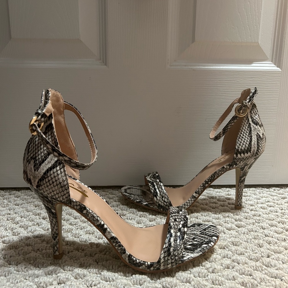 Snakeskin Patterned Women's Heels